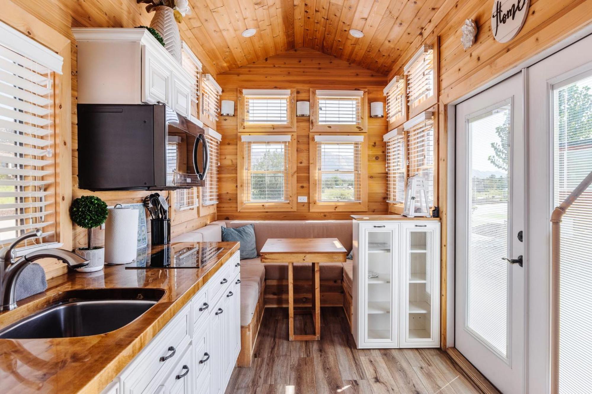 Apple Valley Desert Oasis Tiny Home المظهر الخارجي الصورة