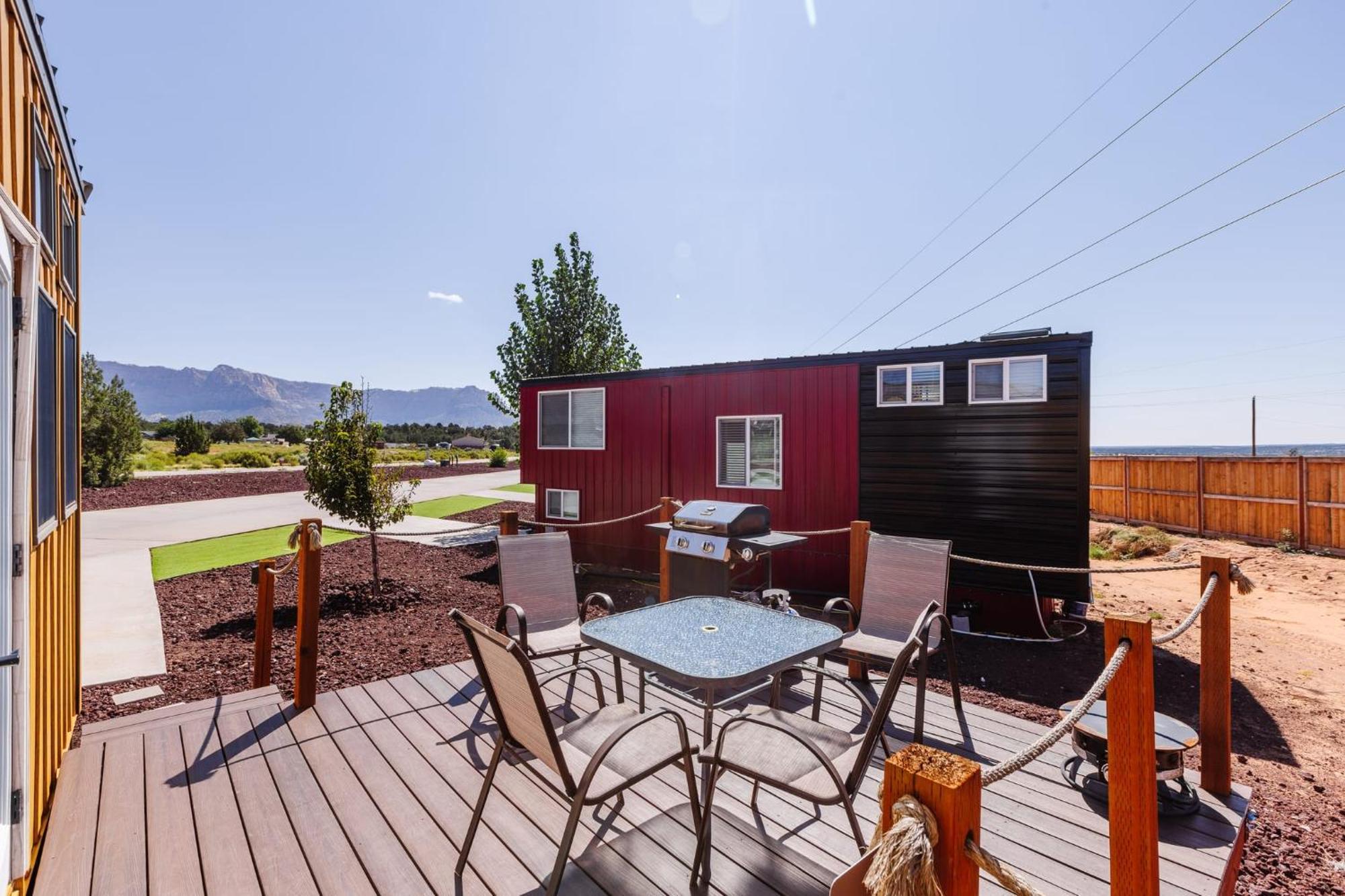 Apple Valley Desert Oasis Tiny Home المظهر الخارجي الصورة